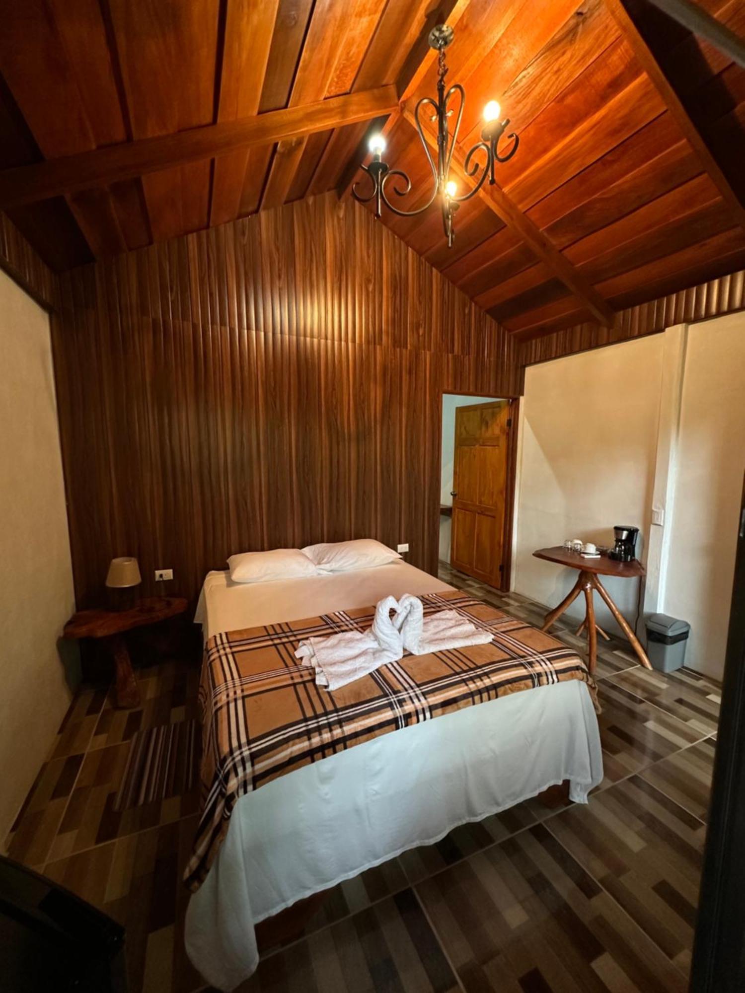 Arenal Rustic Lodge Ла Фортуна Экстерьер фото