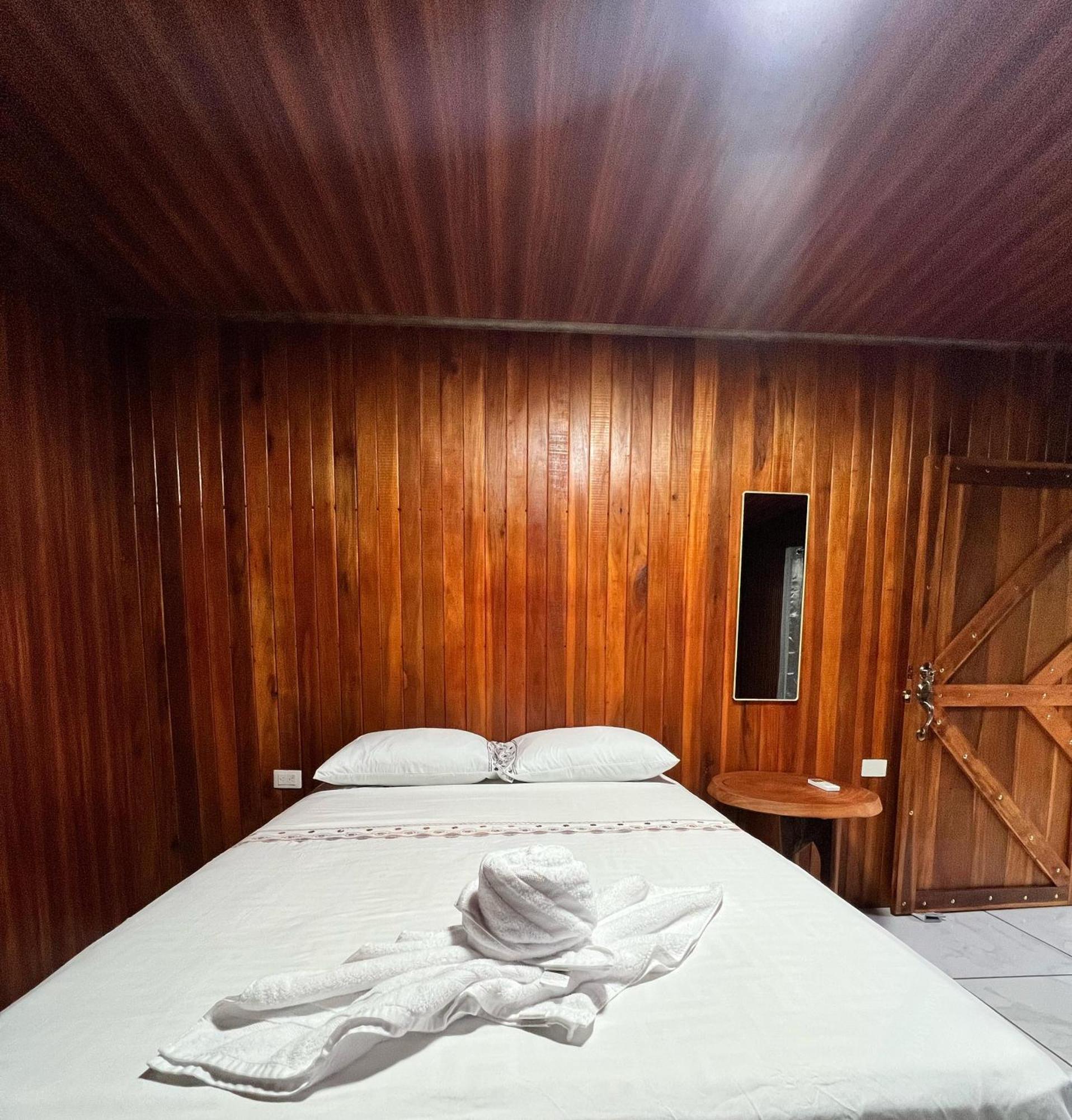 Arenal Rustic Lodge Ла Фортуна Экстерьер фото